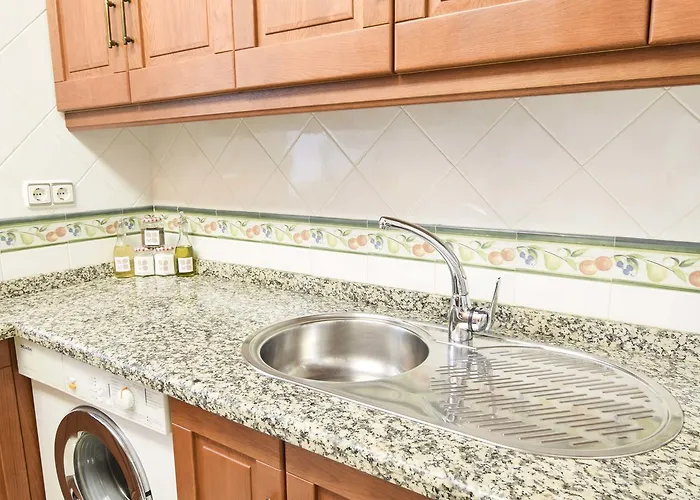 Letmalaga Economy Gevora شقة