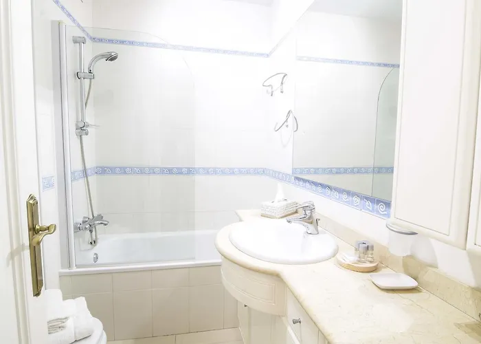 Letmalaga Economy Gevora شقة *