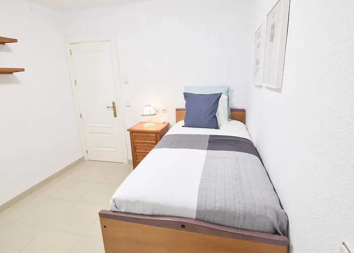 Letmalaga Economy Gevora * مالقة